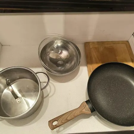 Mycampus 1 Bdrm, 4, Free Parking, Garden, Self Check-in * Szófia