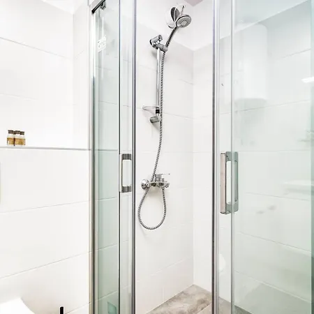דירה Mycampus 1 Bdrm, 4, Free Parking, Garden, Self Check-in