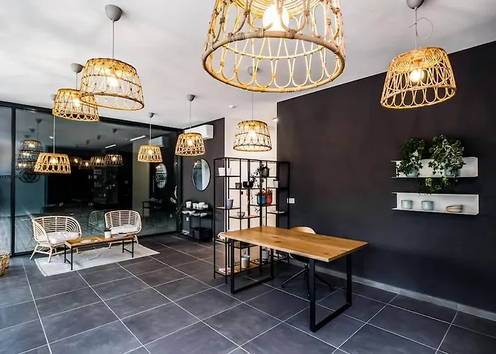 Appartement Mycampus 1 Bdrm, 4, Free Parking, Garden, Self Check-in